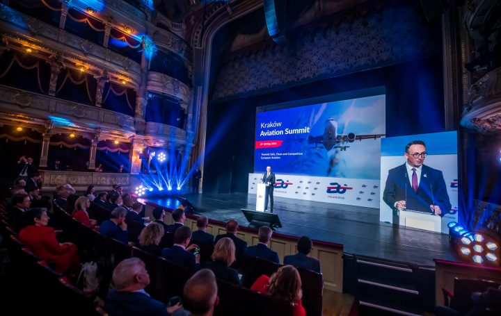 Szczyt Lotniczy w Krakowie. Ku bezpiecznemu, czystemu i konkurencyjnemu lotnictwu europejskiemu